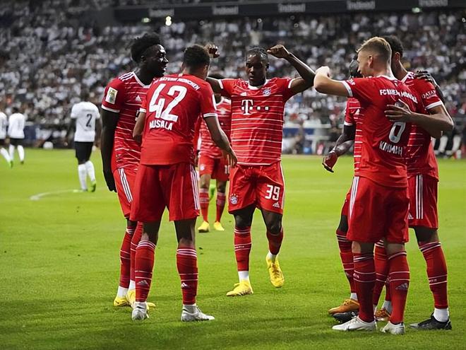 半岛体育视频-关于沃尔夫斯堡在德国足球赛场上大获全胜的信息