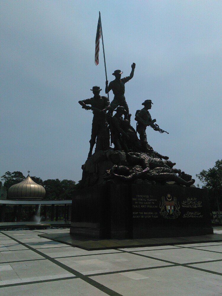 半岛体育app-国家英雄，群英荟萃角逐赛场