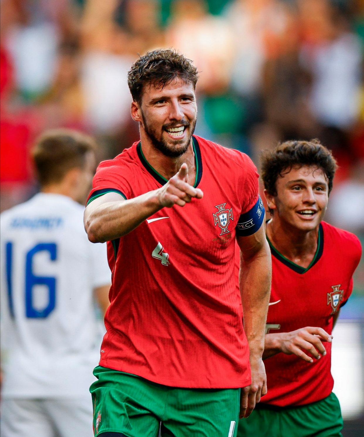 英格兰挺进欧洲杯半决赛轻取克罗地亚 英格兰挺进欧洲杯半决赛轻取克罗地亚