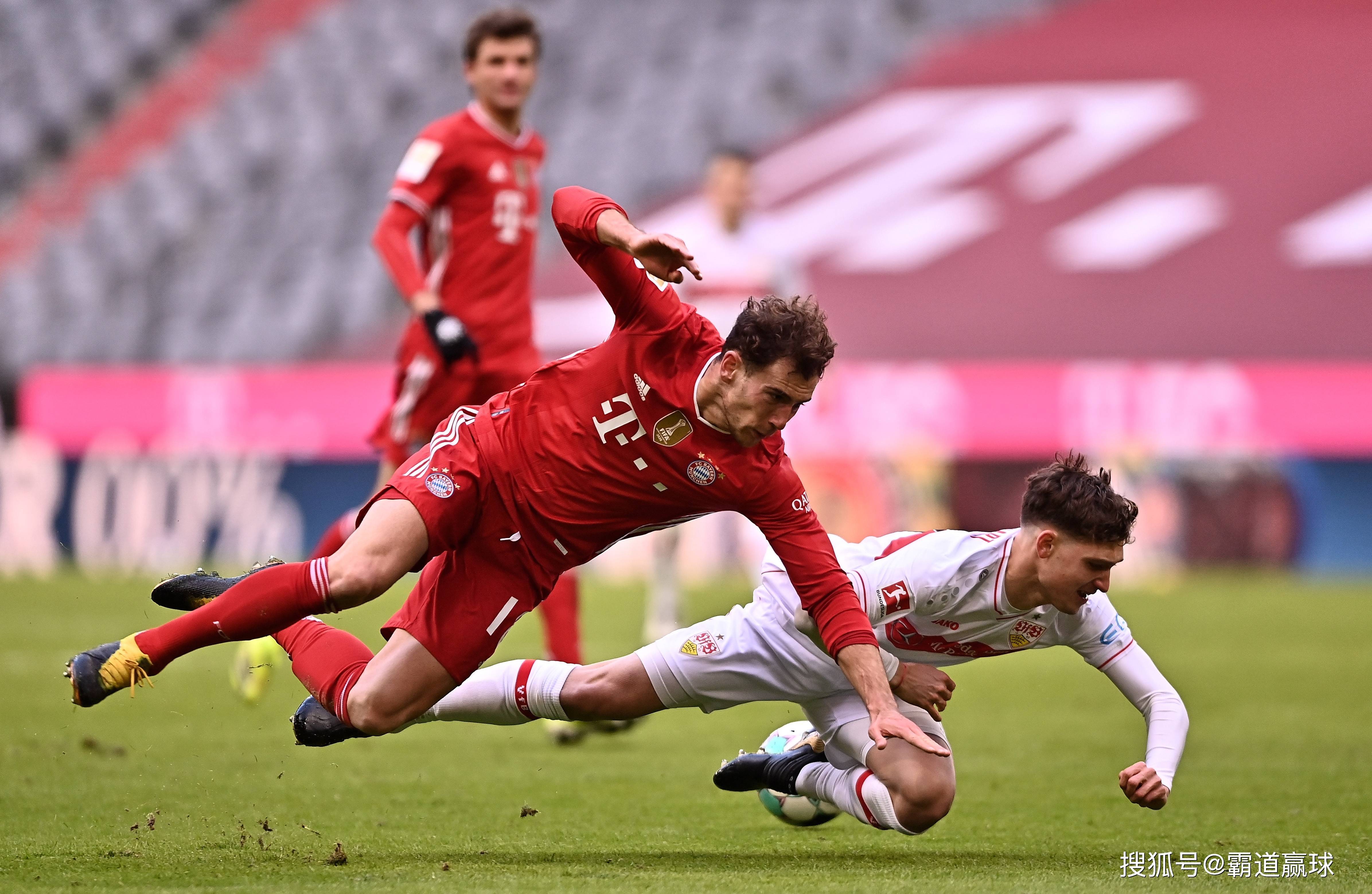 斯图加特因攻守不均匀而失利，重创的简单介绍