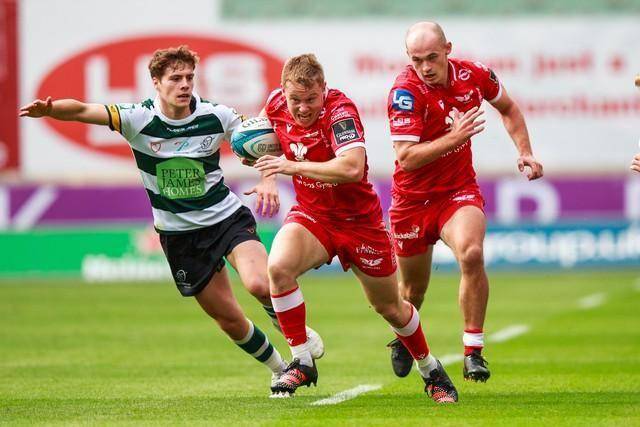 半岛体育直播-包含汉堡队更替主帅,盼望新局势的词条