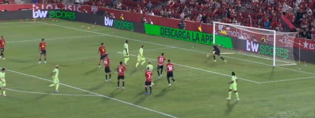 曼城客场击败桑德兰,继续保持全胜 曼城客场击败桑德兰,继续保持全胜