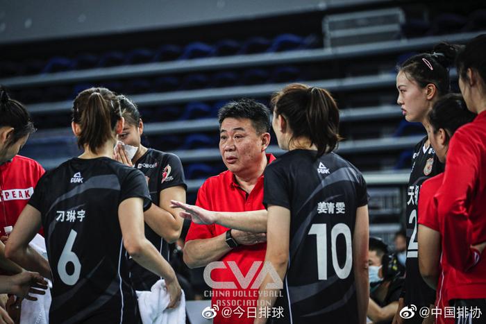 半岛体育中国官网-关于河内江苏进攻猛烈,完胜对手迎来三连胜的信息