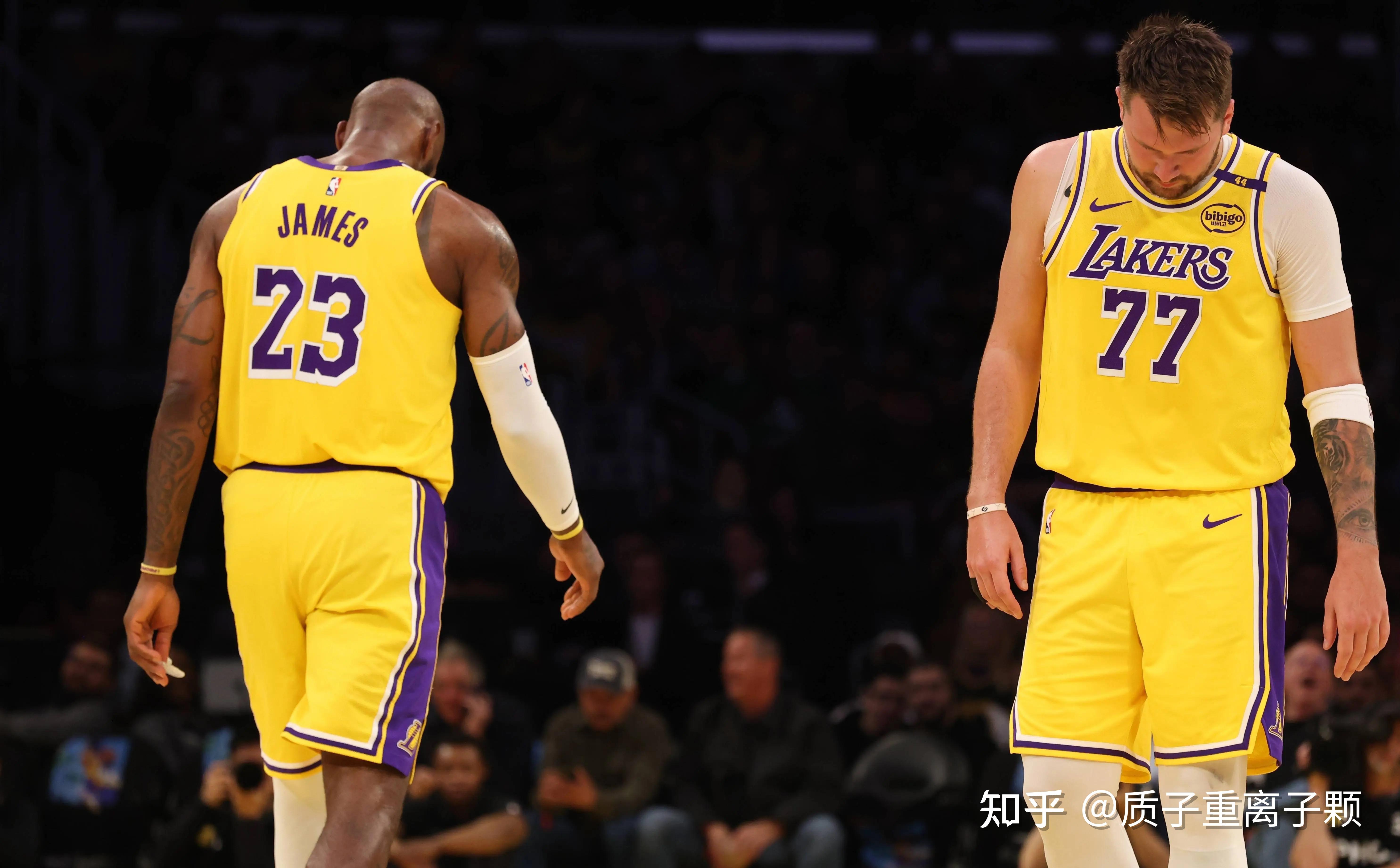 半岛体育平台-灰熊惊险逆转湖人,季后赛开局交锋异常激烈的简单介绍