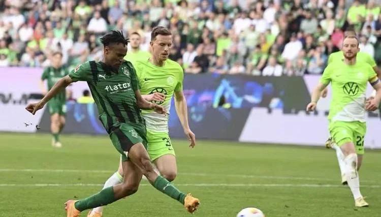 多特蒙德大胜对手,展现出色状态 多特蒙德大胜对手,展现出色状态