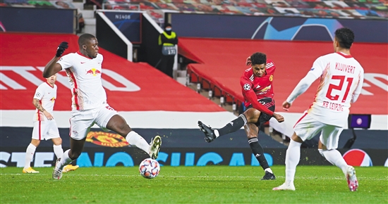 半岛体育官方入口-曼联对阵克拉斯诺达尔,备战全力以赴