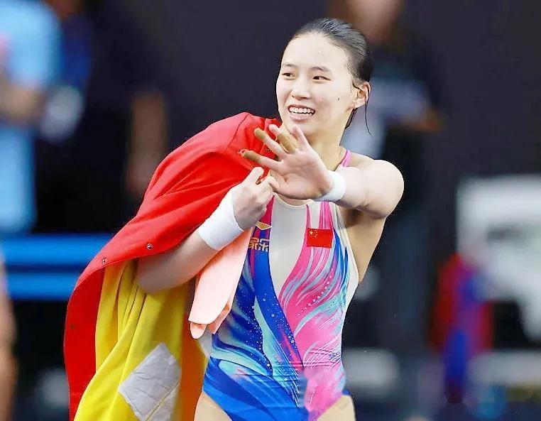 包含墨西哥体操选手飞流直下，稳步推进的词条