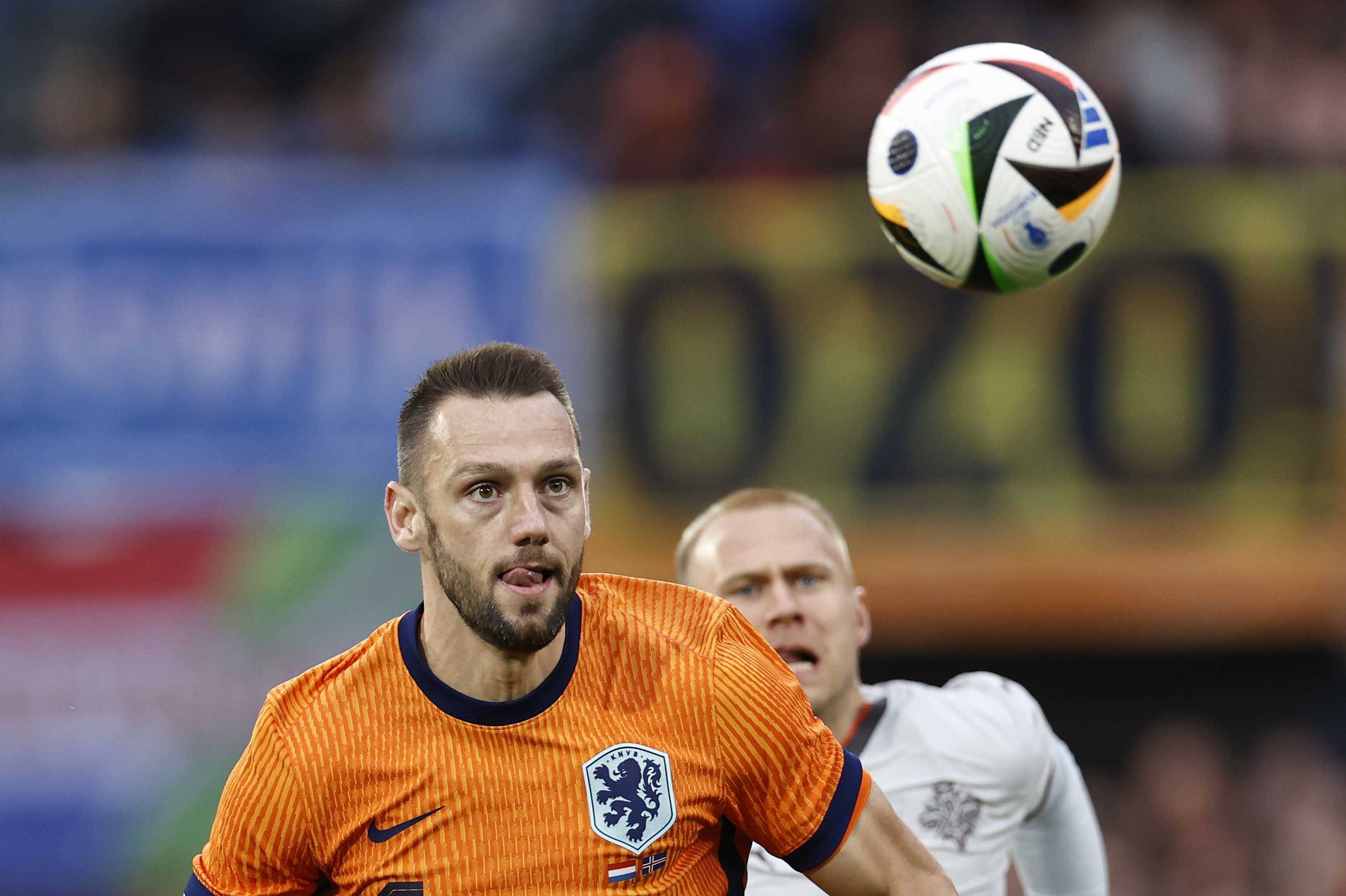 半岛体育app-卢森堡国家队迎战冰岛友谊赛，争取胜利的简单介绍